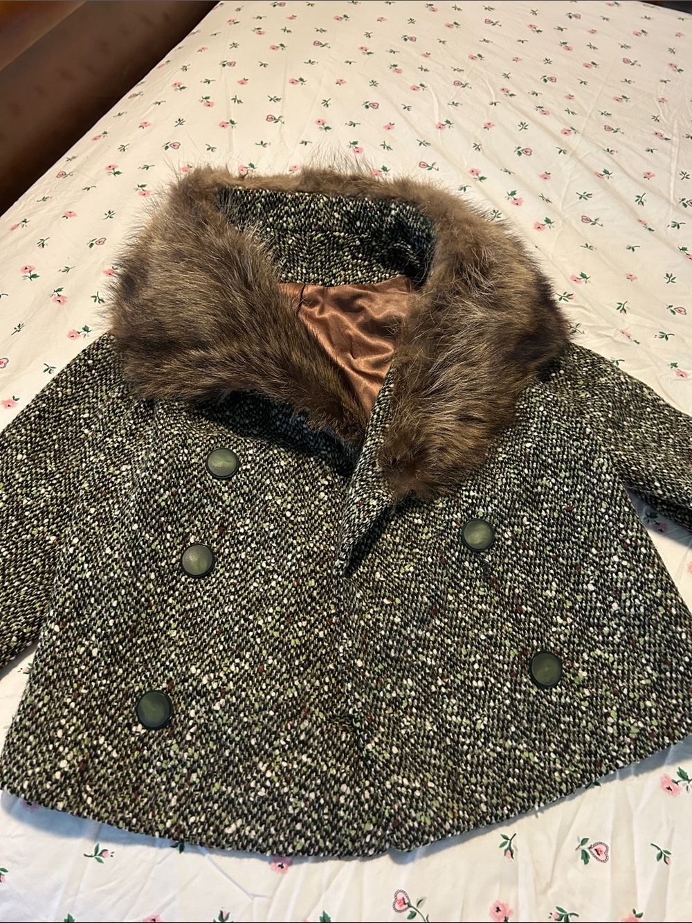 Vintage Short Jacket w/ Fur Collar